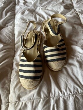 Striped Black and Cream Women's Espadrille Slingback